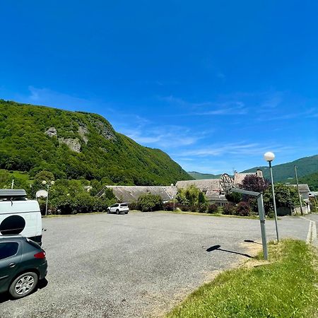 La Baleine Blanche - Chambres Campan Exterior photo
